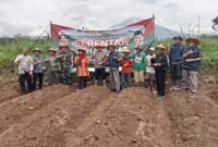 Penanaman jagung 1 juta hektar secara serentak di Wonosobo, Jawa Tengah. (Foto: Istimewa).