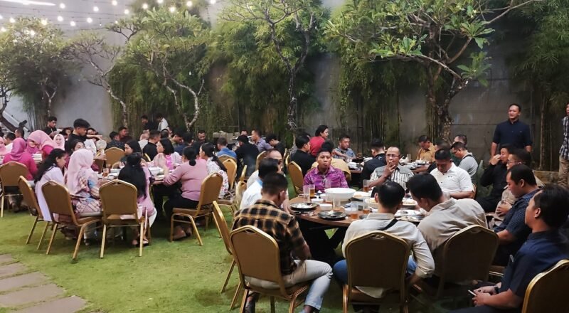 Suasana ramah tamah lepas sambut Asisten Intel Kodam di Grand Ballroom, Jimbaran, Bali. (Foto: Istimewa).