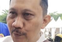 TERPANTAU: Lurah Kembangan Utara, Rudi Hariyanto bakal dukung penuh kegiatan Karang Taruna Kecamatan Kembangan, Jakarta Barat saat di sela-sela gelaran festival kebudayaan berlangsung. (Foto: Istimewa).