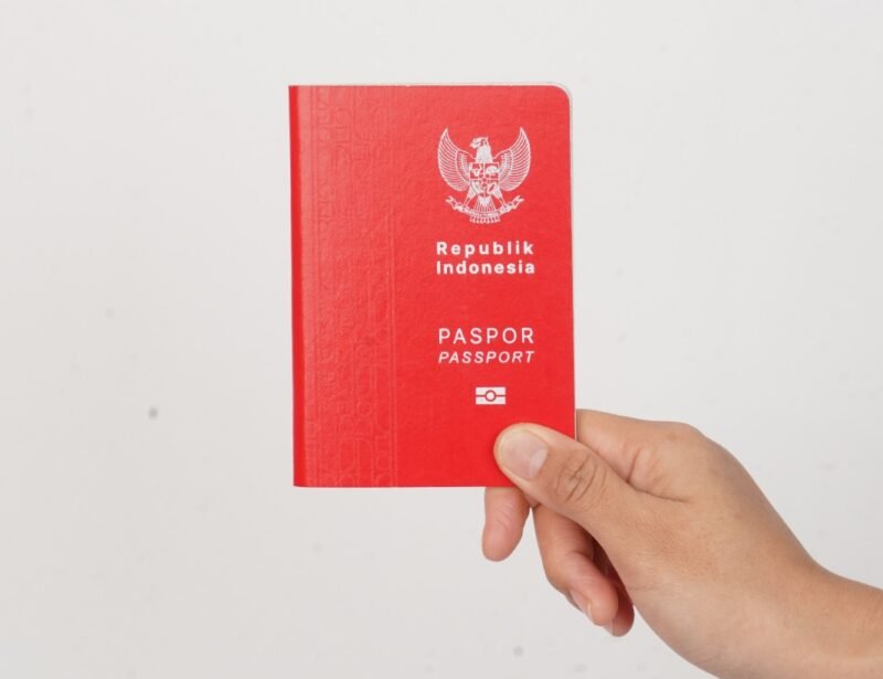 ILUSTRASI: desain paspor merah putih. (Foto: Istimewa).