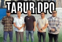 POTRET: buronan atau daftar pencarian orang (DPO) kasus penganiayaan berhasil diamankan Tim dari Kejaksaan Negeri Jakarta Barat. (Foto: Istimewa).