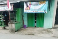 POTRET: salah satu toko yang menjual obat keras terbatas (k) tanpa nomor izin edar (NIE) BPOM di Kabupaten Bekasi, Jawa Barat, dengan leluasa berdiri bebas hambatan, tanpa adanya tindakan dari APH. (Foto: news.devilo.co).