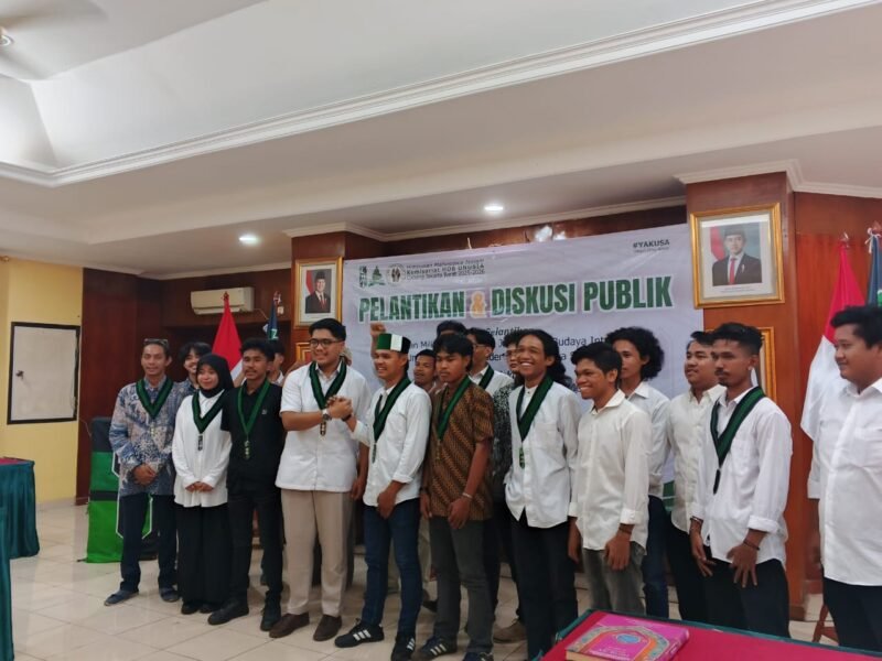 POTRET: pengurus Himpunan Mahasiswa Islam (HMI) Komisariat HOB UNUSIA Cabang Jakarta Barat periode 2025–2026 resmi dilantik. (Foto: Istimewa)