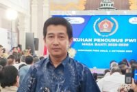 Sekretaris PWI Kota Tangsel (Tangerang Selatan) , Edy Riyadi, Kode Etik Jurnalistik adalah kompas moral sekaligus rambu profesional yang tak terpisahkan dari tugas seorang wartawan. Ia memaparkan beberapa poin esensial yang menjadi landasan utama dalam praktik jurnalisme